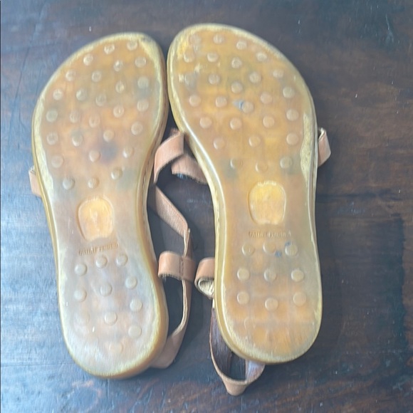 Born Brown Strappy Sandals SZ 9 - Picture 8 of 8